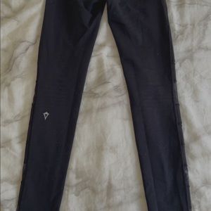 Lululemon Mesh Detail Leggings